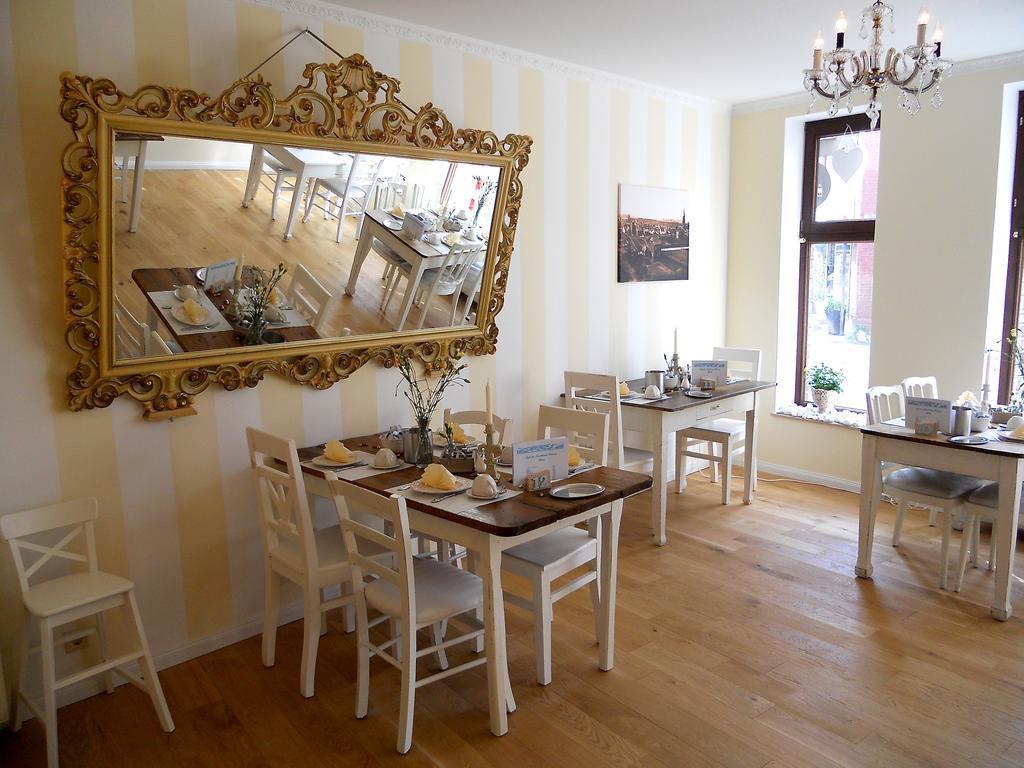 Landhaus Hamm The Unique Boutique Hotel Dusseldorf Bagian luar foto